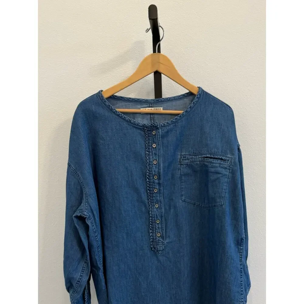 NWT Free People We the Free Denim Dreamin Pullover Henley Medium Oversized Boho
